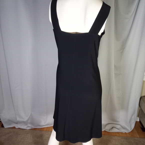 VIDA Black Sleeveless Sheath Dress - Picture 2 of 2